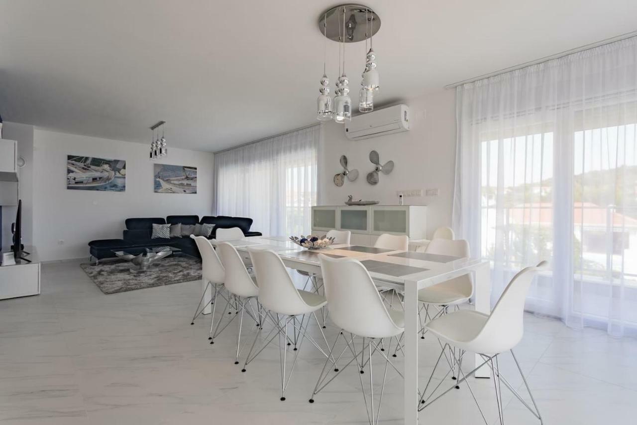 Villa Compass; Luxury Experience In Natural Bay. Ražanj Exteriör bild