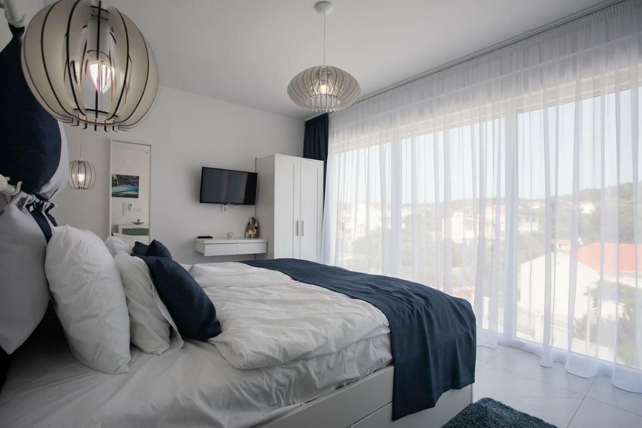 Villa Compass; Luxury Experience In Natural Bay. Ražanj Exteriör bild