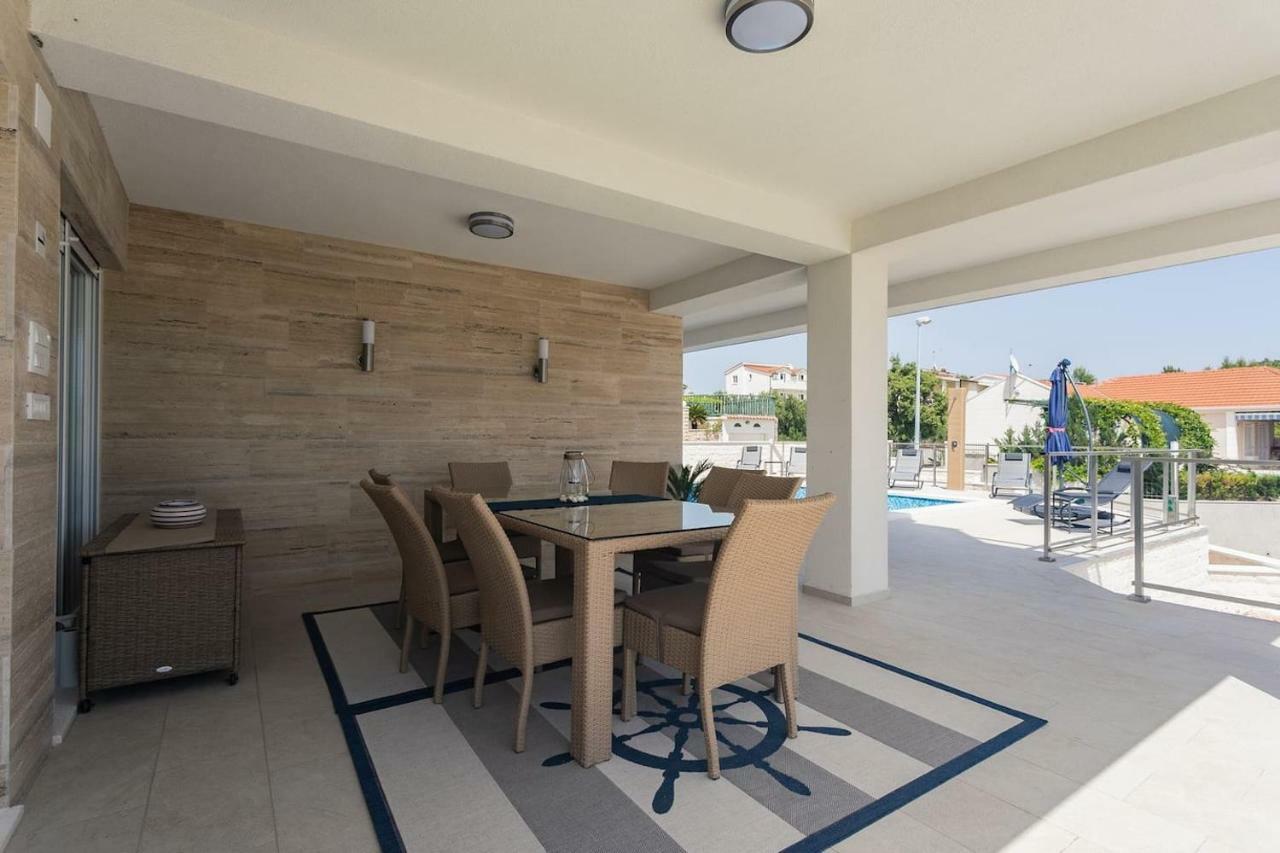 Villa Compass; Luxury Experience In Natural Bay. Ražanj Exteriör bild